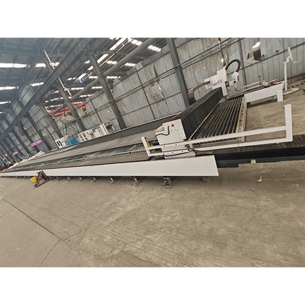 大型车间屋顶钢构采购时需要注意哪些点